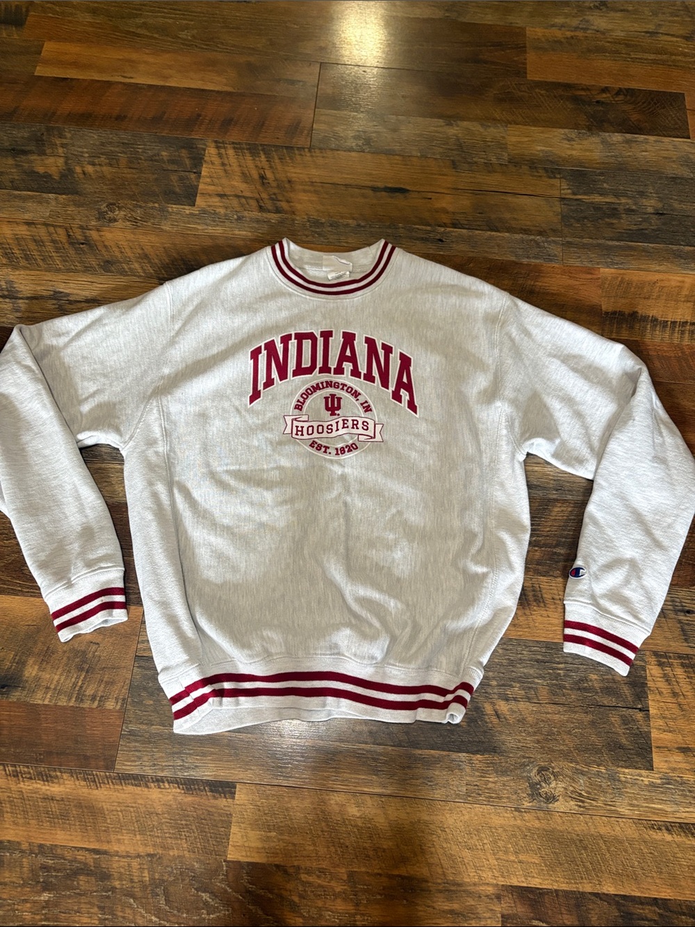 Vintage Champion White Crewneck Sweatshirt with Red Indiana Hoosiers Logo